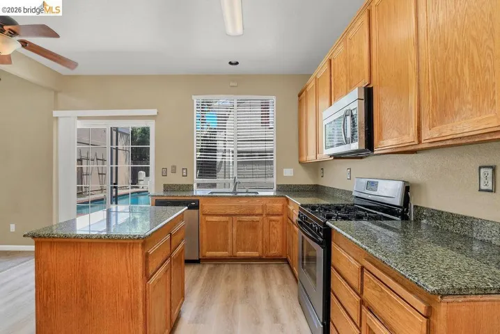 1091 Claremont Drive, Brentwood, California 94513-2951