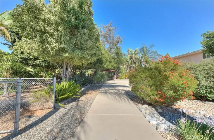 17292 Bali, Riverside, California 92504