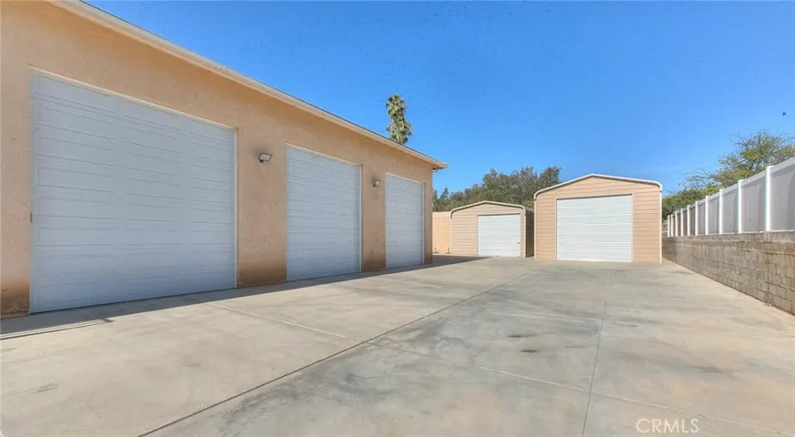 17292 Bali, Riverside, California 92504