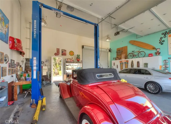 17292 Bali, Riverside, California 92504