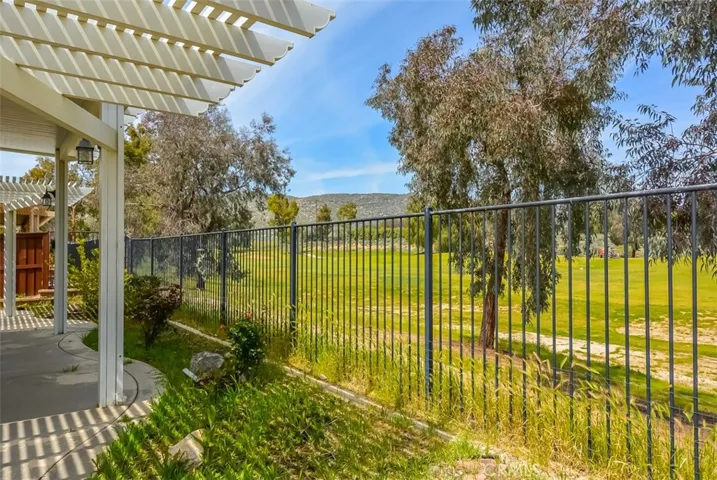 7816 Rawls Drive, Hemet, California 92545