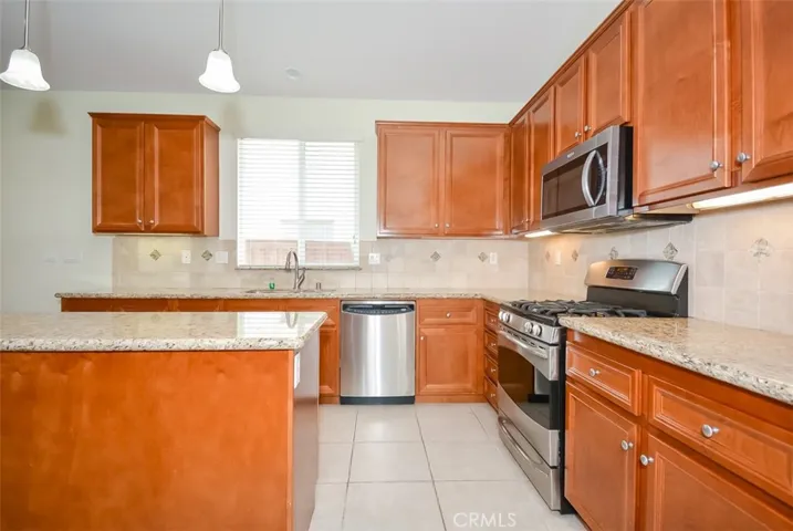 7816 Rawls Drive, Hemet, California 92545