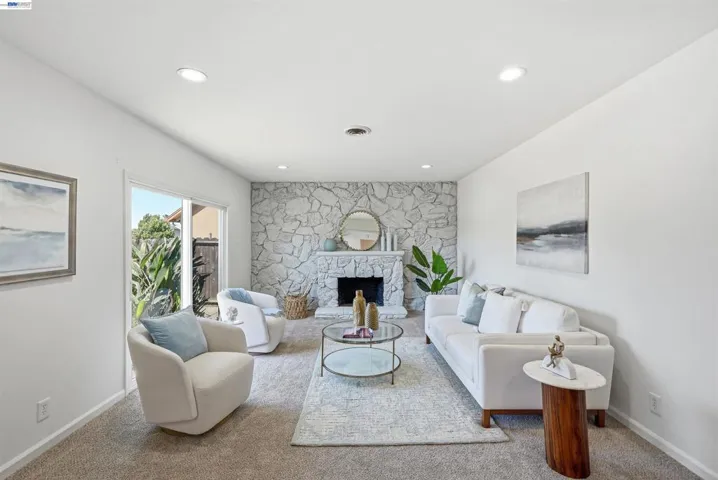 3 W Lake Ct., Antioch, California 94509