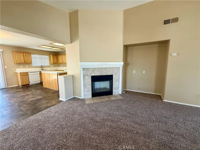 13579 Winewood, Victorville, California 92392