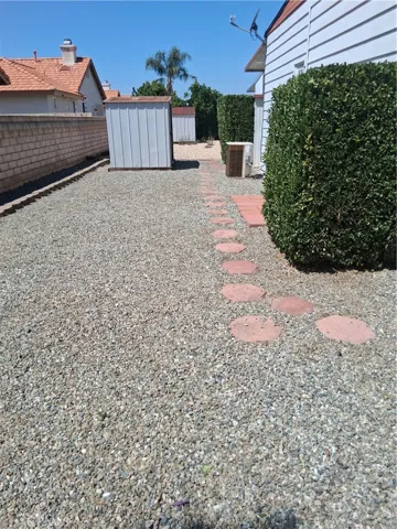 725 W Thornton 157, Hemet, California 92543