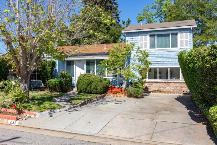 238 Moore Street, Santa Cruz, California 95060