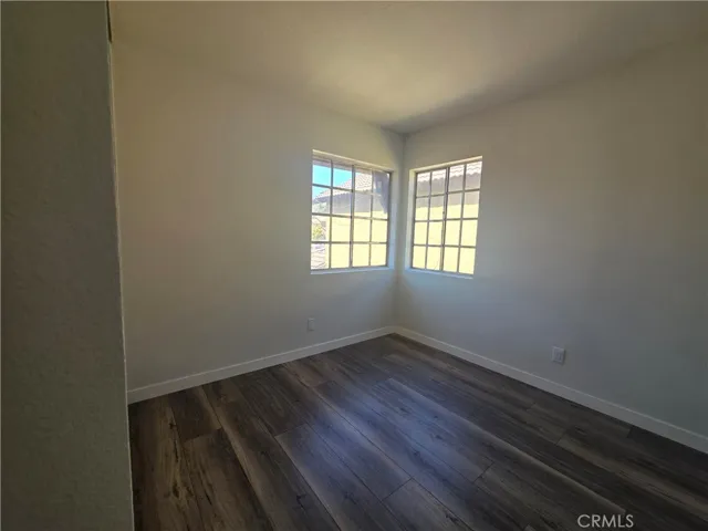 2nd bedroom Upstairs