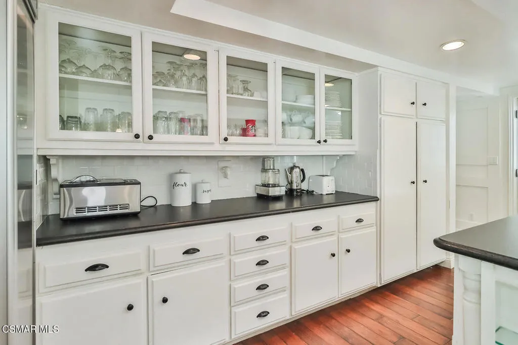 cKitchen4