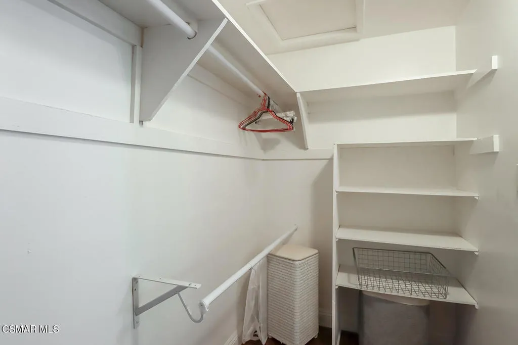 jBedroom3 Ensuite4