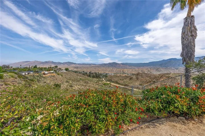 44900 Viejo, Hemet, California 92544