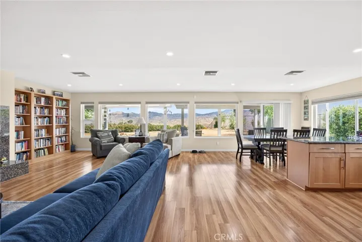 44900 Viejo, Hemet, California 92544