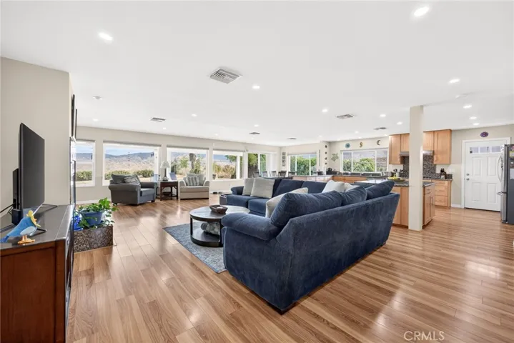 44900 Viejo, Hemet, California 92544