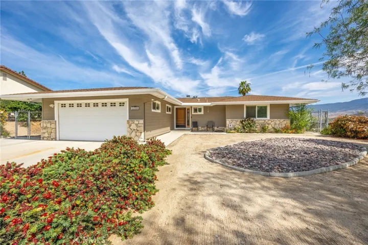 44900 Viejo, Hemet, California 92544