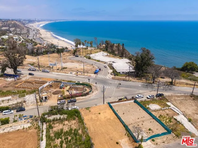 17034 Livorno Drive, Pacific Palisades, California 90272