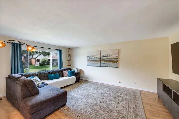 4792 Larwin Avenue, Cypress, California 90630