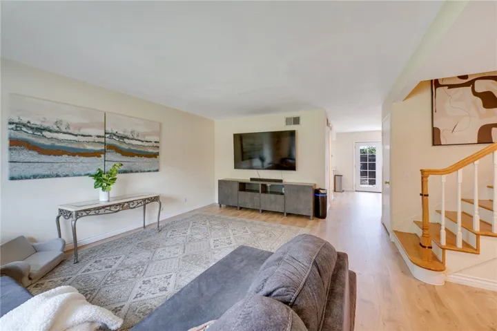 4792 Larwin Avenue, Cypress, California 90630