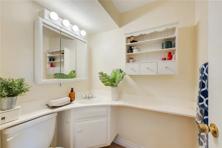 4792 Larwin Avenue, Cypress, California 90630