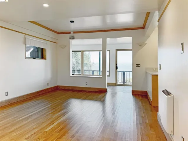 517 Golden Gate Ave, Richmond, California 94801