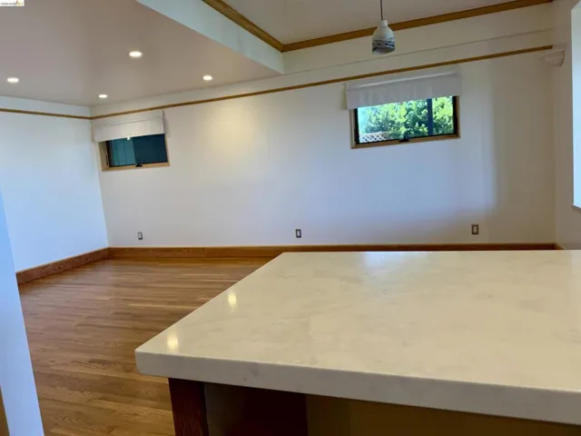 517 Golden Gate Ave, Richmond, California 94801