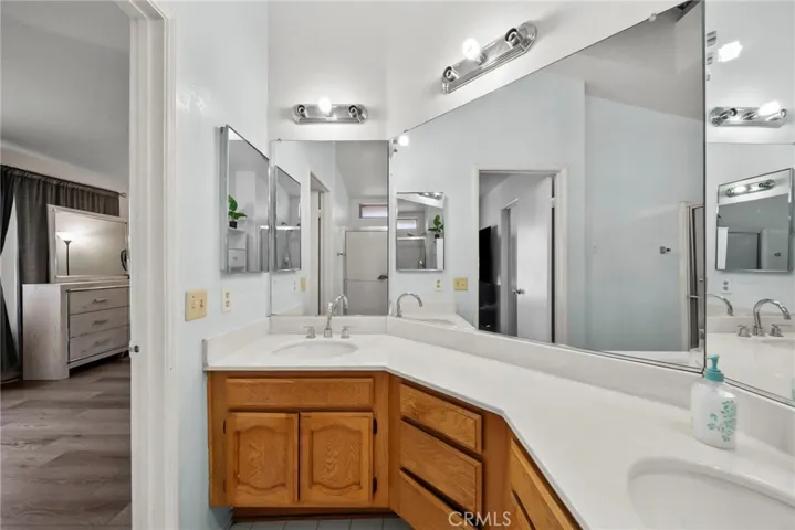 2654 Regal Court, Lancaster, California 93535