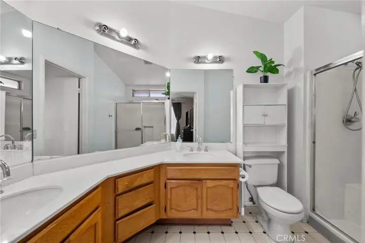 2654 Regal Court, Lancaster, California 93535