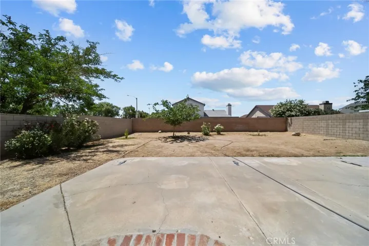2654 Regal Court, Lancaster, California 93535