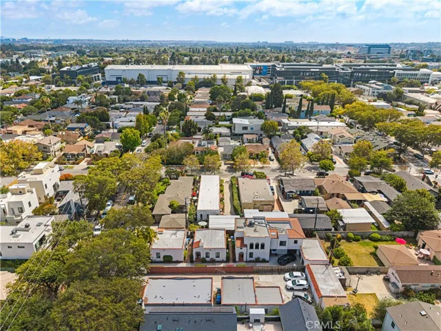 8947 Hubbard, Culver City, California 90232