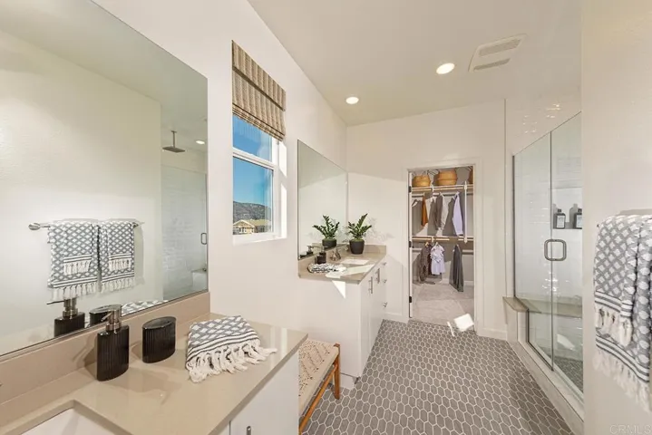 35104 Citron Lane, Fallbrook, California 92028