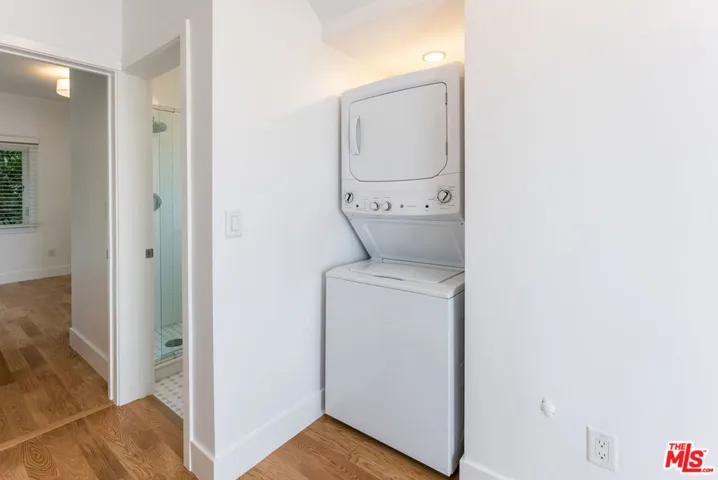 1253 S Rimpau Boulevard, Los Angeles, California 90019
