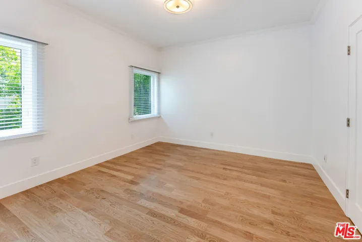 1253 S Rimpau Boulevard, Los Angeles, California 90019