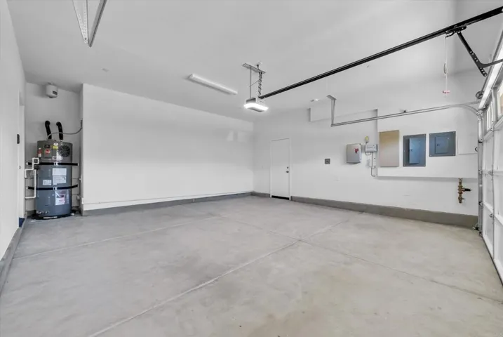 34427 Sakura Ln, Winchester, California 92596