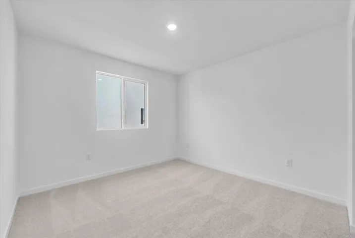 34427 Sakura Ln, Winchester, California 92596