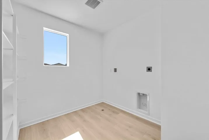 34427 Sakura Ln, Winchester, California 92596