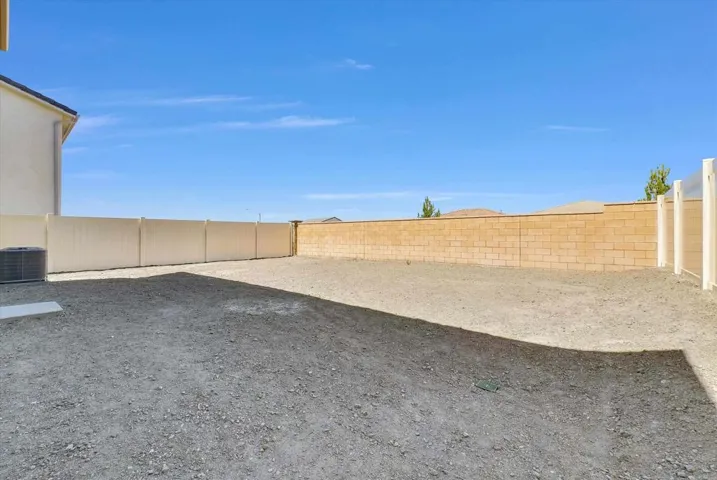 34427 Sakura Ln, Winchester, California 92596