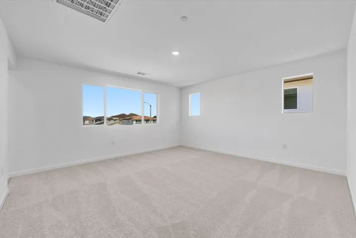 34427 Sakura Ln, Winchester, California 92596