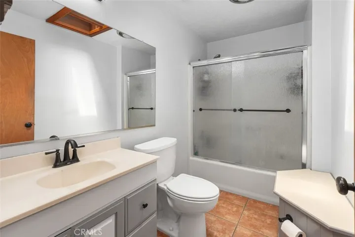 20505 Claremont Avenue, Riverside, California 92507