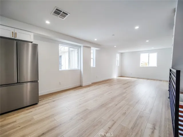 3811 Exposition Street 2, Los Angeles, California 90016