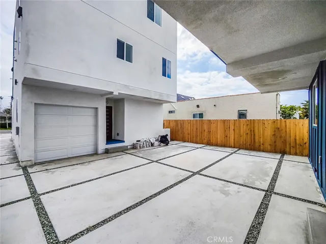 3811 Exposition Street 2, Los Angeles, California 90016