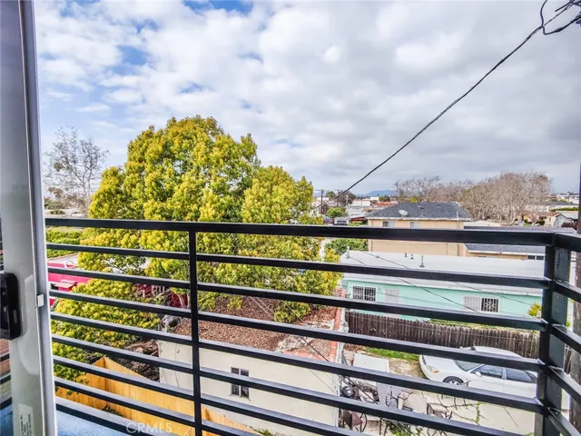 3811 Exposition Street 2, Los Angeles, California 90016