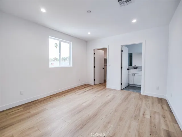 3811 Exposition Street 2, Los Angeles, California 90016