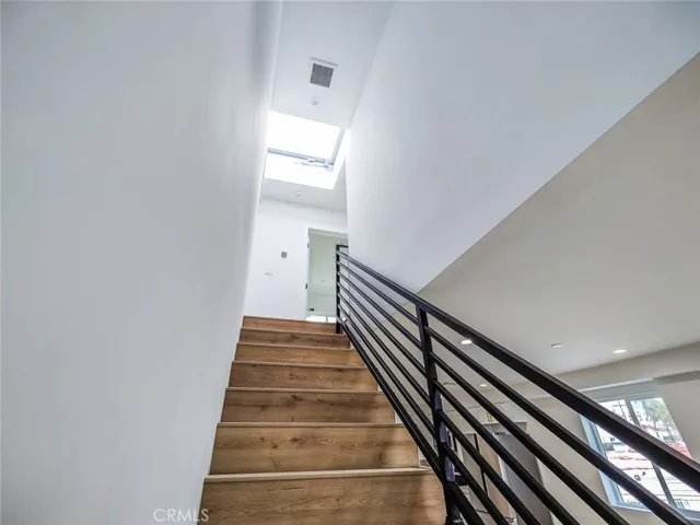 3811 Exposition Street 2, Los Angeles, California 90016