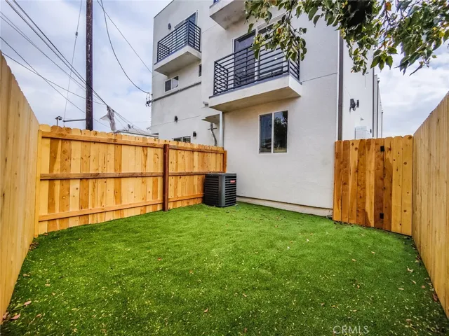 3811 Exposition Street 2, Los Angeles, California 90016
