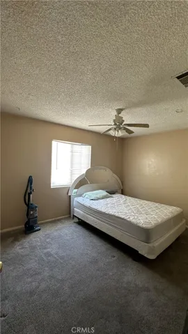 1424 Lynwood Way, Highland, California 92346