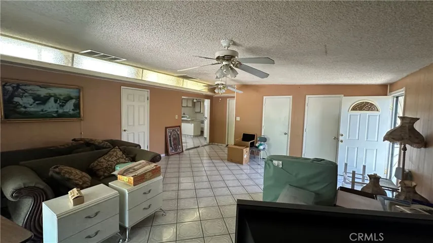 1424 Lynwood Way, Highland, California 92346