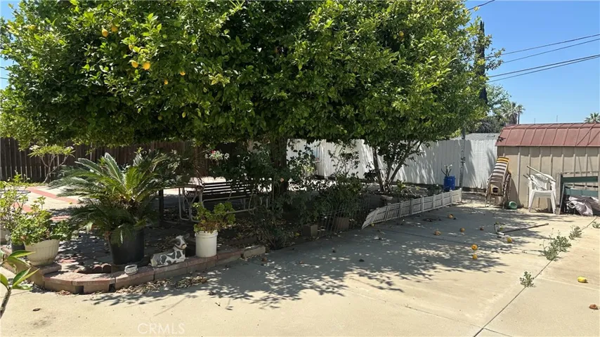 1424 Lynwood Way, Highland, California 92346