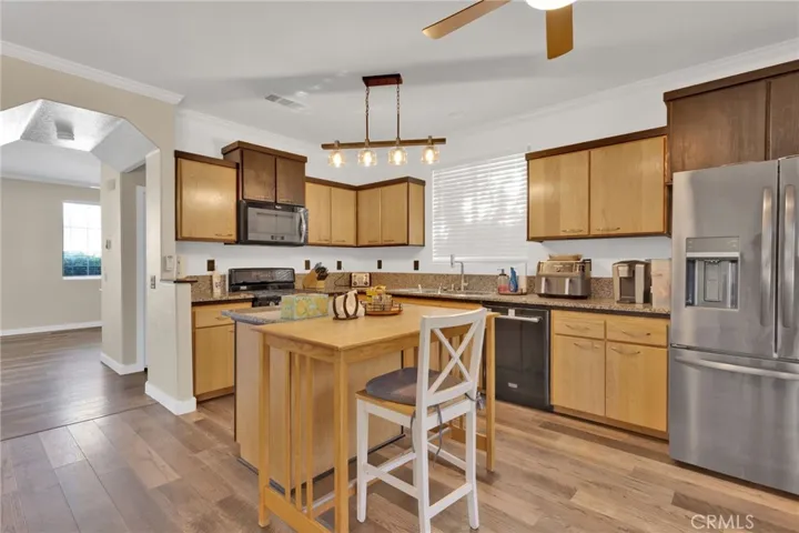 13249 Sundance, Victorville, California 92392