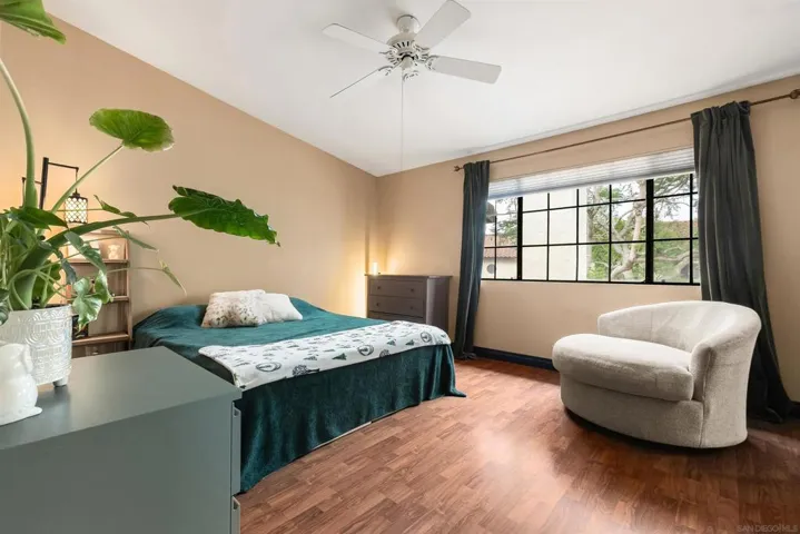 4250 Porte De Palmas 55, San Diego, California 92122