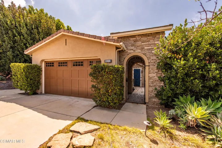 2266 Swift Fox Ct Simi Valley-4