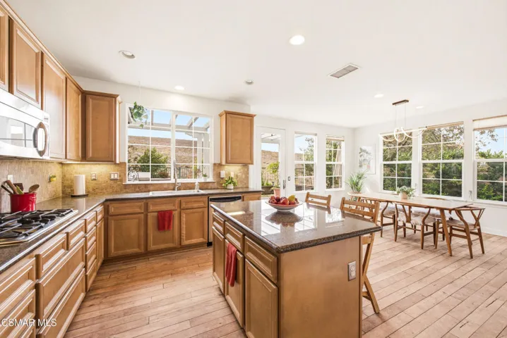 2266 Swift Fox Ct Simi Valley-23