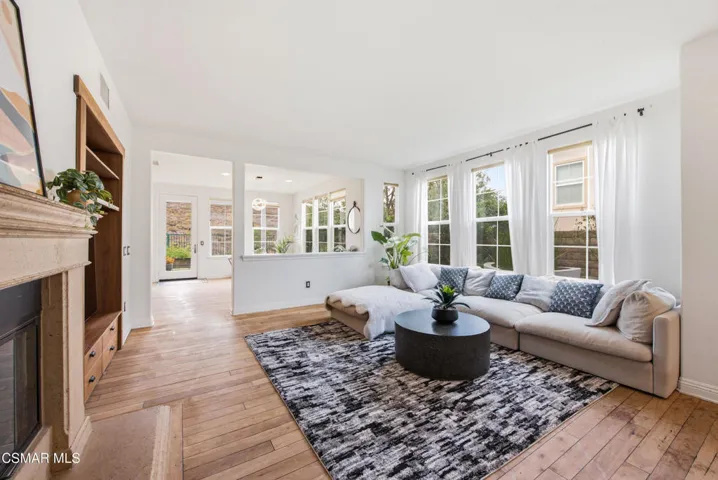 2266 Swift Fox Ct Simi Valley-11